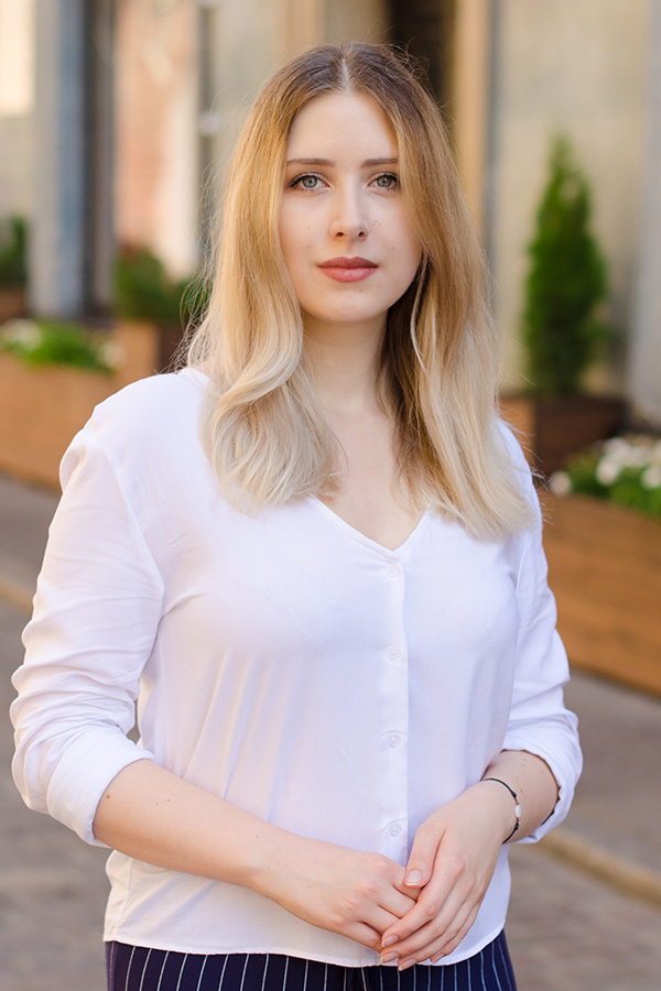 Marta Niewiarowska